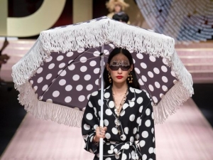 Точките не излизат от MODA 