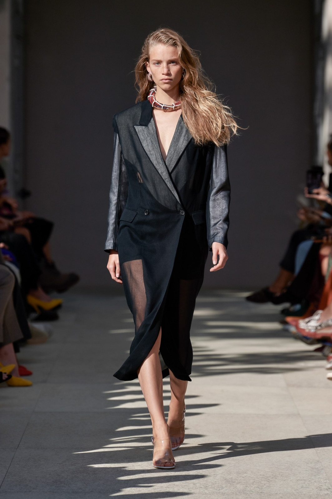 Salvatore Ferragamo показа смесица от характери