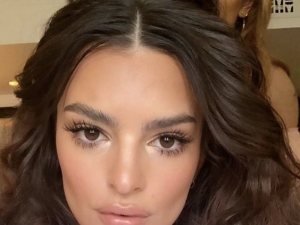 EmRata с нов стил