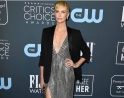 Джей Ло зашеметяваща на наградите Critics’Choice